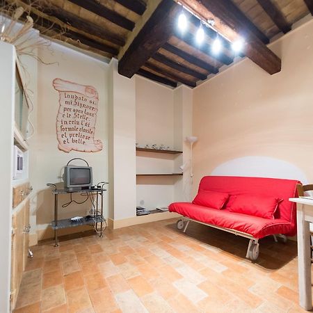 Appartamenti Turistici Vicolo S. Chiara Sassoferrato Zewnętrze zdjęcie